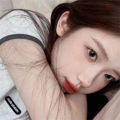 唐尼的成年派对海报